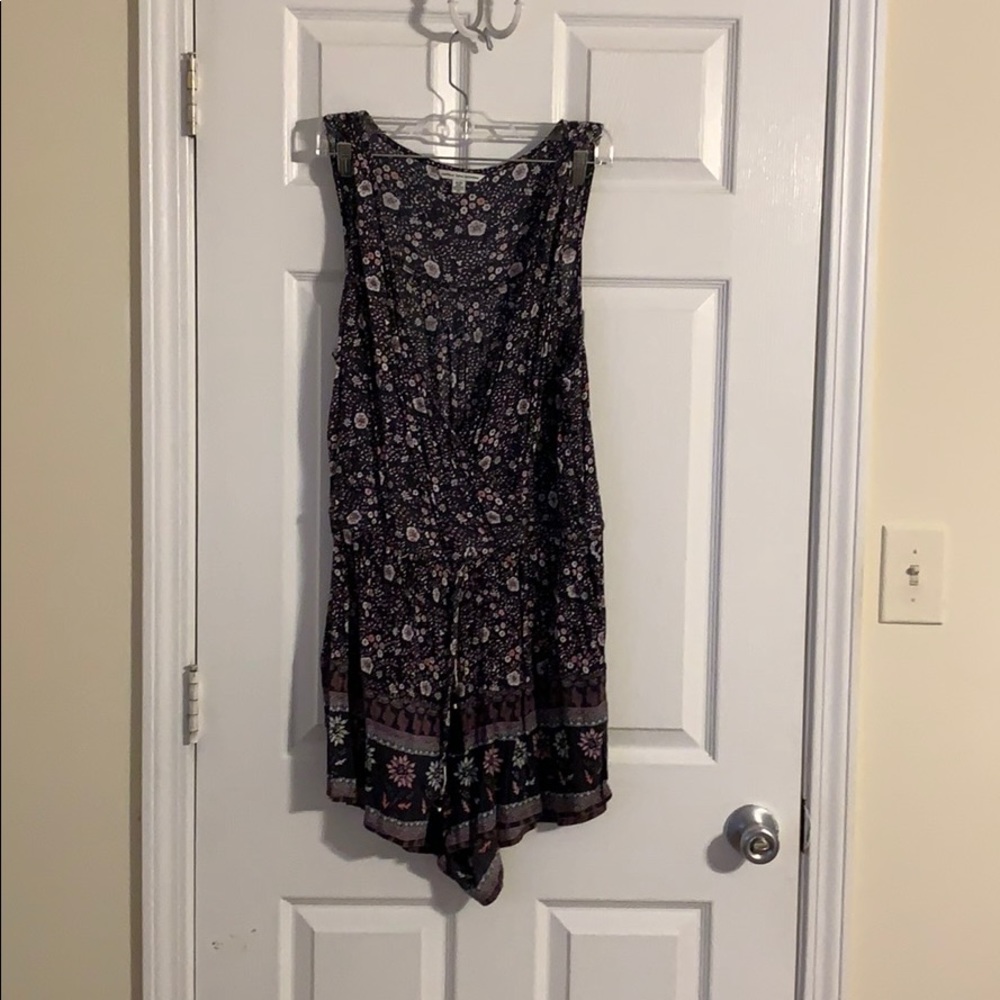 American Eagle Floral Romper